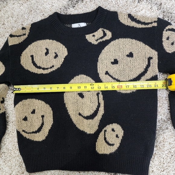 Zara Smiley Face Black and Tan Knit Sweater - Picture 8 of 8